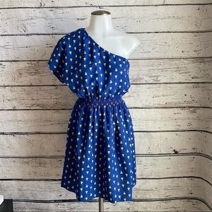 Blue off shoulder dress with yellow boats